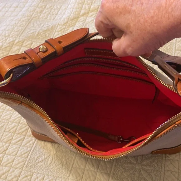 Dooney and Burke pebble leather bag - Picture 4 of 6